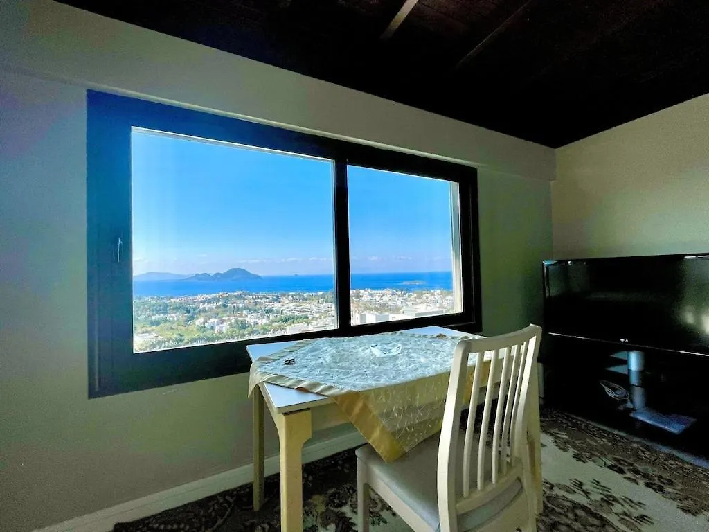 Bodrum - 5 Bedrooms “Sunset Villa”, With Infinity Heated Swimming Pool Turgutreis
